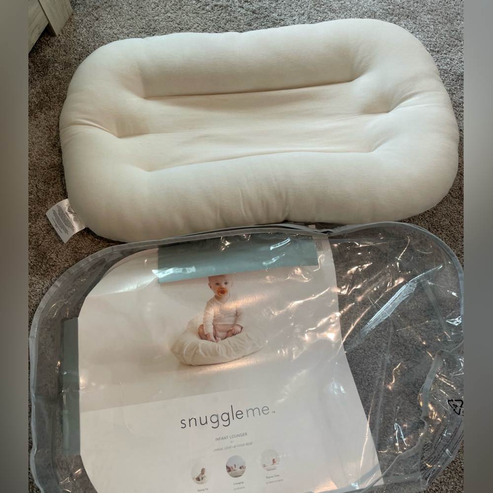Snuggle Me Infant Lounger - Cream